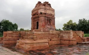 Dashavatara Temple: Complete Travel Guide, Timings, Darshan, History & Visitor Information